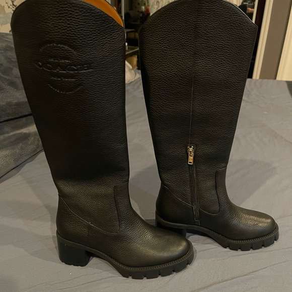 size 6B. Black lather original coach - Picture 5 of 10